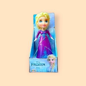 Disney's Frozen Elsa The Snow Queen 3.5"  Poseable Figure NIP Jakks Ages 3+